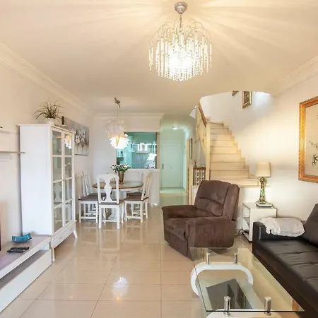 Beautiful Duplex With Ocean View For 8 Persons Apartment *