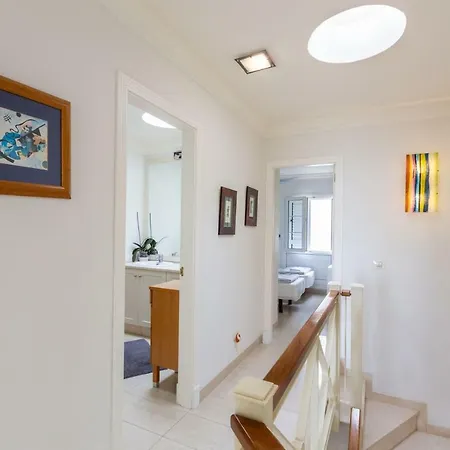 Apartment Beautiful Duplex With Ocean View For 8 Persons *