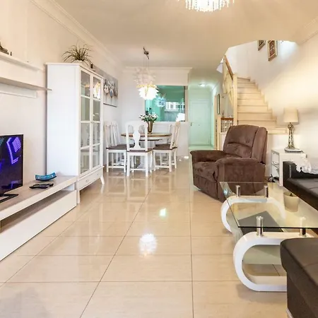 公寓 Beautiful Duplex With Ocean View For 8 Persons 美洲海滩