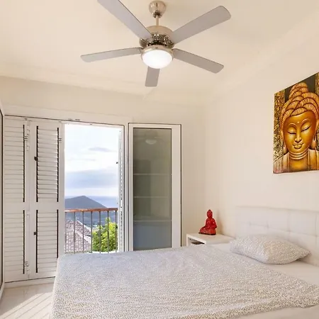 Beautiful Duplex With Ocean View For 8 Persons